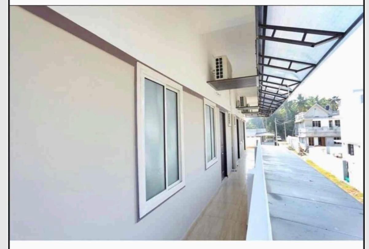 Moon Rooms Kochi 外观 照片